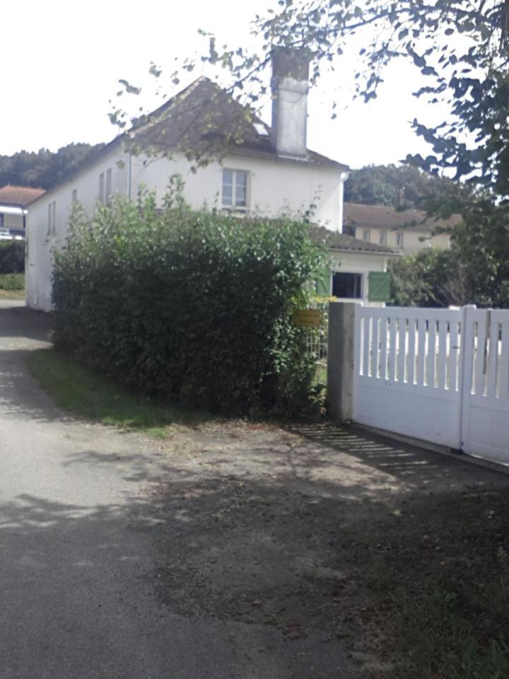 De Couleurs Et D'Eau Fraiche Bed & Breakfast Navarrenx Exterior foto